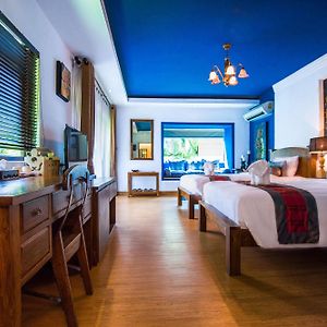 Deluxe Twin Villa
